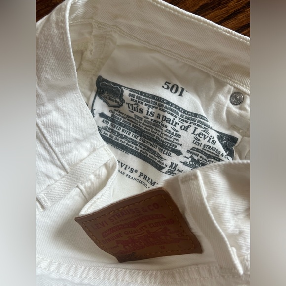 Levi’s 501 original high waist denim shorts white size 24 - Picture 4 of 10
